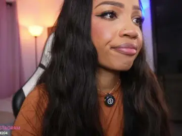 Bongacams Free Porn Cam of Eimi-space