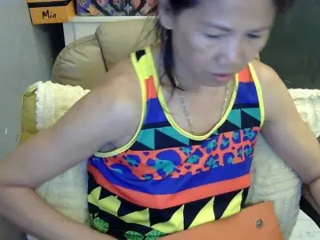 Bongacams Live Sex Cam of MariaLeteciaFilipina