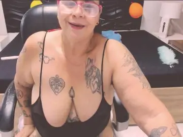 Bongacams Live Porn of LauraRiley