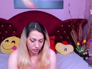 Bongacams Nude Webcam of Sensualass77