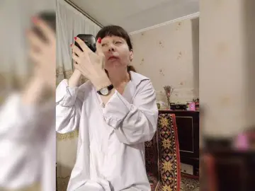 Bongacams Free Live Porn of caroliiine