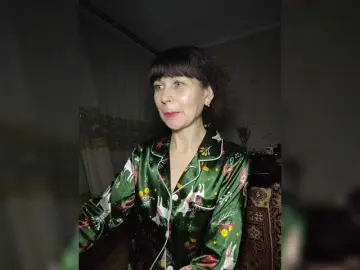 Bongacams Best Webcam of caroliiine