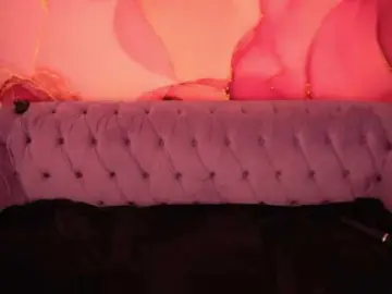 Bongacams Watch Live Sex Cams of IsabelleDior