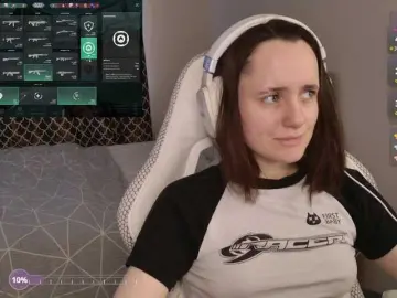 Bongacams Nude Webcam of LunaL0ve