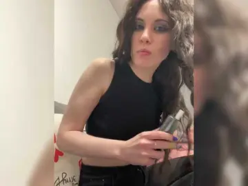 Bongacams Watch Live Sex Cams of Whirlw9L