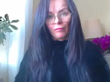 HelenSHOW1 from bongacams