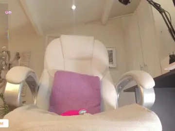 Bongacams Best live sex cam show of catalinasaiz