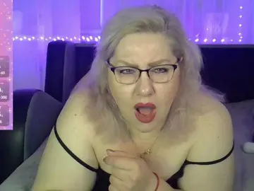 Bongacams Adult Video Chat of AngelinaGlam