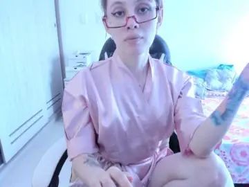 Bongacams Free Live Porn of RevySadashiTrue