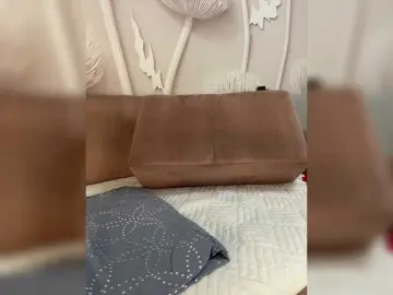 Bongacams Sex Cam of anyuta1212