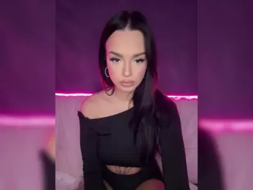 Bongacams Watch Live Sex Cams of Lola-li