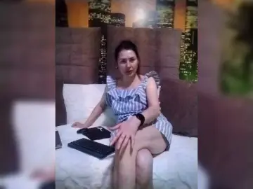 Bongacams Free Porn Cam of Karolina7777star