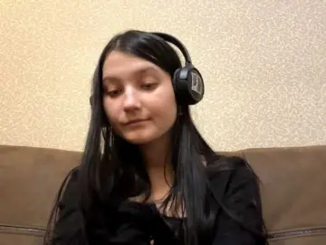 Bongacams Nude Webcam of AideLandaker