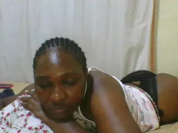 hot-masha from bongacams