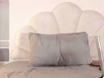 Bongacams Free Porn Cam of Candaceowens