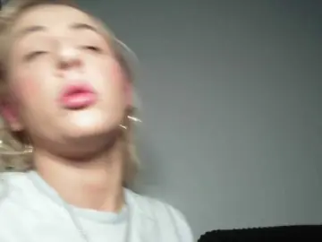 Bongacams Nude Webcam of Fuckbate20155