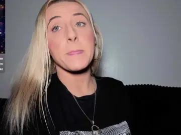 Bongacams Adult Webcams of Fuckbate20155