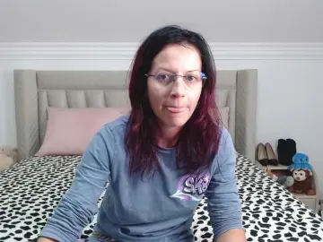 Bongacams Live Porn of catwoman90