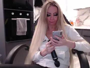 Bongacams Best live sex cam show of blondalina