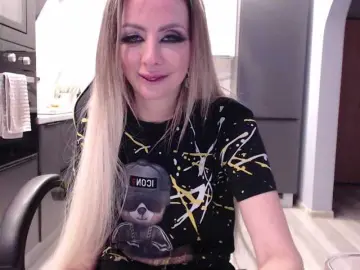 Bongacams Sex Chat of blondalina