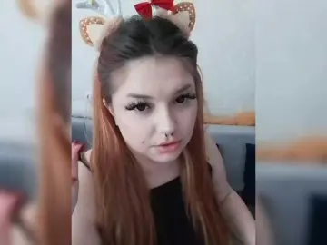 Bongacams Live Sex Cam of cutesmiles