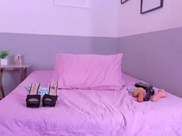 Bongacams Free Live Porn of cutepetitee