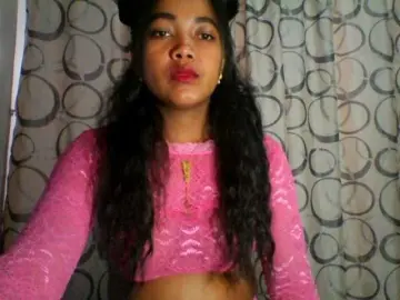 Bongacams Watch Live Sex Cams of justine33