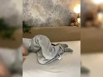 Bongacams Watch Live Sex Cams of Incredible123