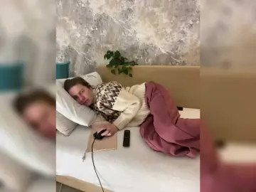 Bongacams Free Live Porn of Incredible123