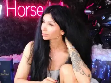 Bongacams Private Sex Chat of -BABAYAGA-