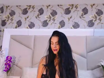 Bongacams Live Sex of AlizonMoreti