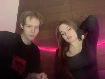 Bongacams Free Porn Cam of titsDestroy2007