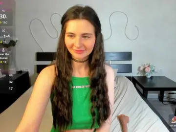 Bongacams Live Sex Cam of Tina-Fox