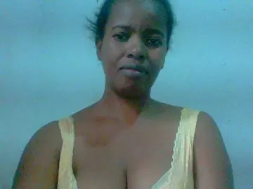 Edwiga from bongacams