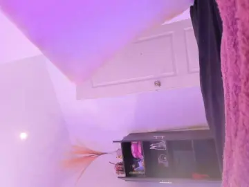 Bongacams Adult Webcam of KendraChavezz1