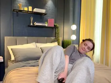 Bongacams Watch Live Sex Cams of LelaRyann