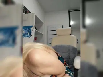 Bongacams Nude Webcam of MonnaSky