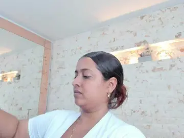 Bongacams Sex Cam of PenelopeRusso