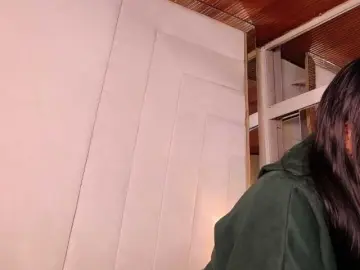 LannyShell from bongacams