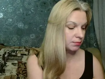 Bongacams Adult Video Chat of BlondeFox