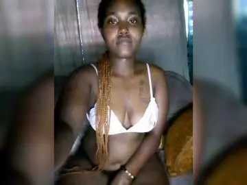 Bongacams Live Sex of Davinalola