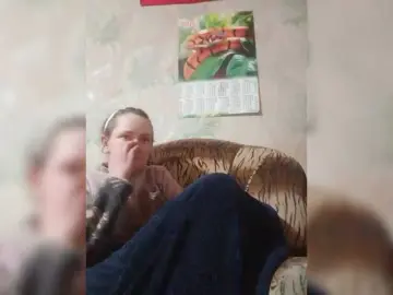 Bongacams Best live sex cam show of REPTILIAY