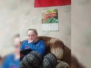 Bongacams Best live sex cam show of REPTILIAY