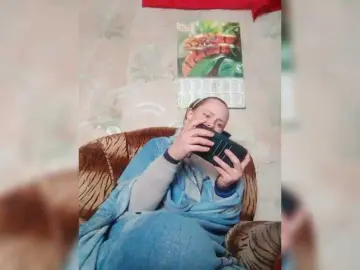 Bongacams Free Porn Cam of REPTILIAY