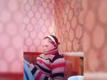 Bongacams Free Live Porn of REPTILIAY