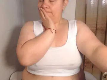 Bongacams Watch Live Sex Cams of agathamiller