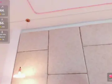 Bongacams Adult Video Chat of amira-s