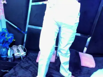 Bongacams Free Porn Cam of SharlotRodriguez