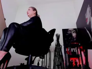 Bongacams Live Sex Cam of Mistress-Marilyn