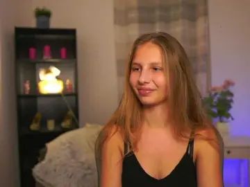 emmiemurray from bongacams